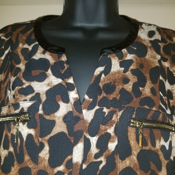 Leopard Print Tunic Top - Picture 2 of 5